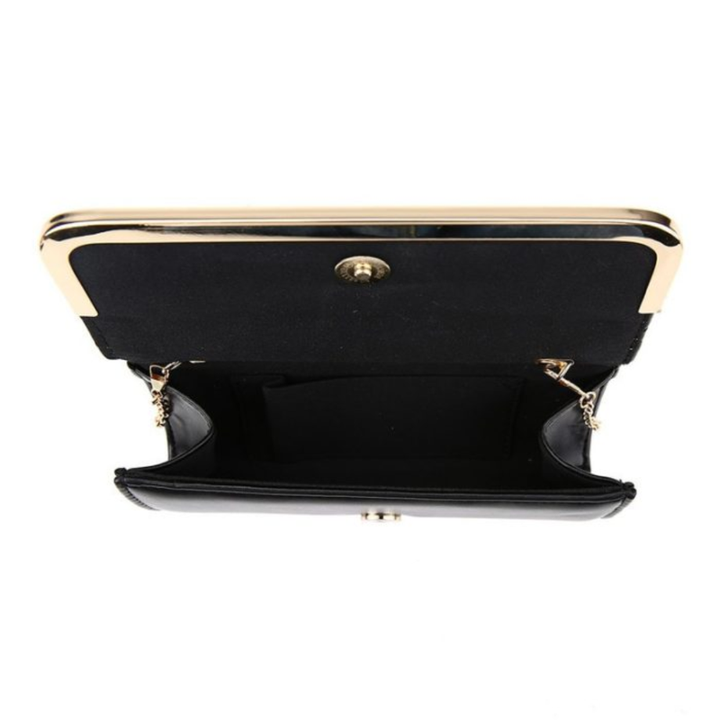 The Diamond Stitched Clutch