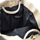 The Ribbed Shoulderbag